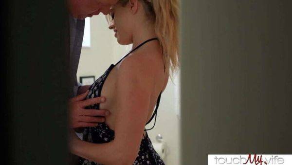 Catching My Curvy Spouse Sage Pillar's Intimate Encounter - TouchMyWife - - porntry.com on gratisflix.com