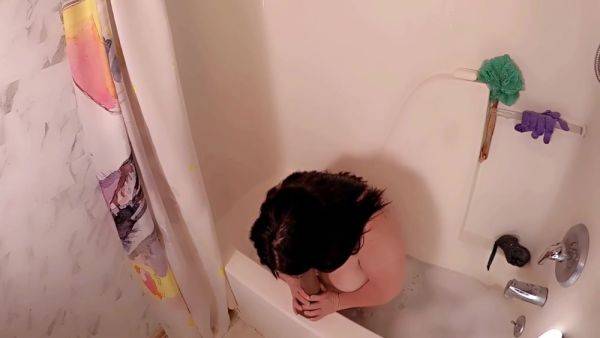 Bathtime Masturbation With Bbc Dildo - hotmovs.com - Usa on gratisflix.com