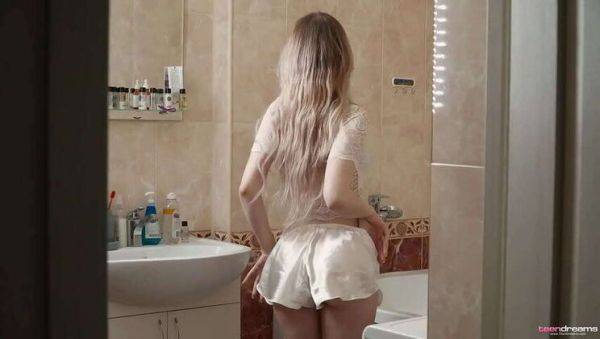 Blonde Coed Strips Down and Pleasures Herself Alone in Shower - xxxfiles.com on gratisflix.com