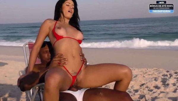Beach Blowjob and Sex with a Big Cock - porntry.com - Brazil on gratisflix.com