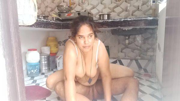 Indian Chudankbhabi Very Nice Sucking And Fucking Our Husband In Kitchen - desi-porntube.com - India on gratisflix.com