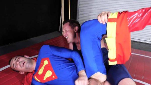 Cosplay bottom assnailed by wrestler - drtuber.com on gratisflix.com