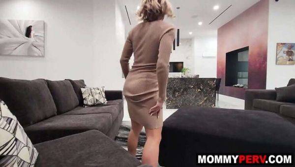 Blonde Step-Mom Craves Anal Sex from Step-Son - veryfreeporn.com - Russia on gratisflix.com