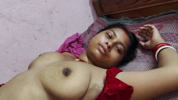 Meri Pati Ne Unki Bhabi Saath Sex Kiye - desi-porntube.com on gratisflix.com