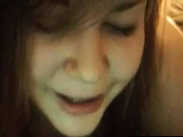 Une grosse femme baise par un inconnu sur webcam - drtuber.com on gratisflix.com