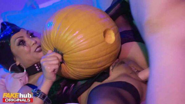 Asian Cutie Polly Pons at College Halloween Party: Pumpkin Pumping & Intimate Encounter - porntry.com - Thailand on gratisflix.com