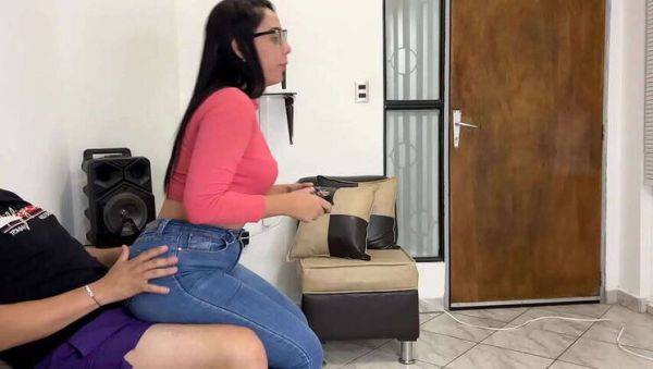 Stepmom Alaska Lust Sitting on Stepson's Lap with Her Large Booty - porntry.com on gratisflix.com