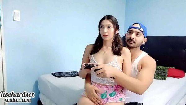 I Help My Gamer Sister with Creampie - xxxfiles.com on gratisflix.com