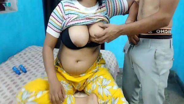 Xxx Soniya - Cute Girl Sexy Boobs इतन सदर लडक क दख क मझ स रह नह P 10 Min - desi-porntube.com - India on gratisflix.com