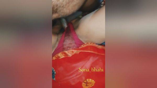 Laal Saree Me Bhabhi Ki Gulabi Chut Aur Tight Gaand Ki Mast Chudai. Best Xxx Indian Video - Indian Xxx And Hindi Sex - desi-porntube.com - India on gratisflix.com