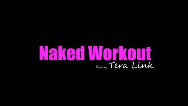 Naked Workout - S16:E7 - porntry.com on gratisflix.com